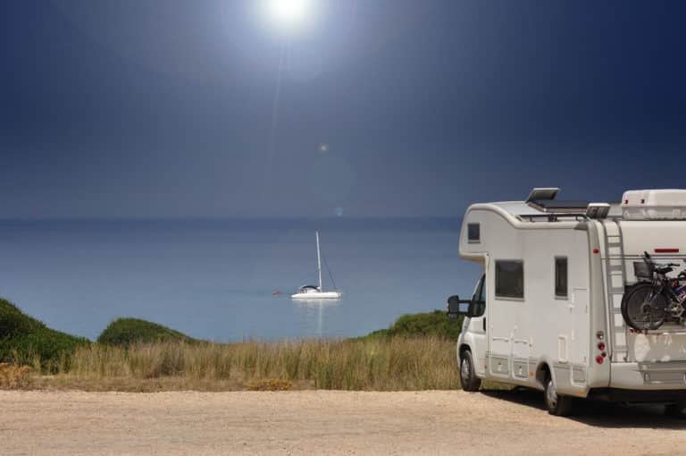 Vacances en famille : les avantages du camping-car