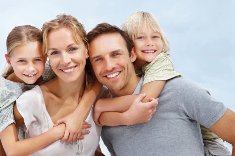 Comment habiller sa famille cet été ?
