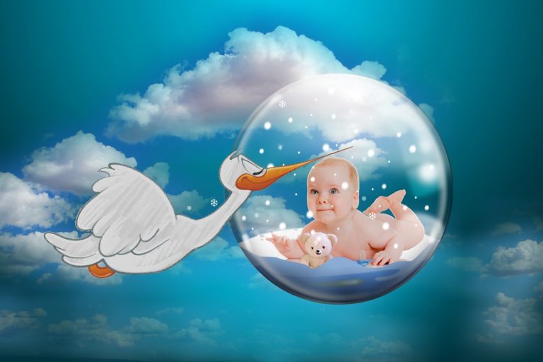 Comment décorer la chambre de son enfant pour Noël ?