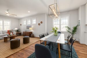 Comment aménager un espace de vie chaleureux dans sa maison ?